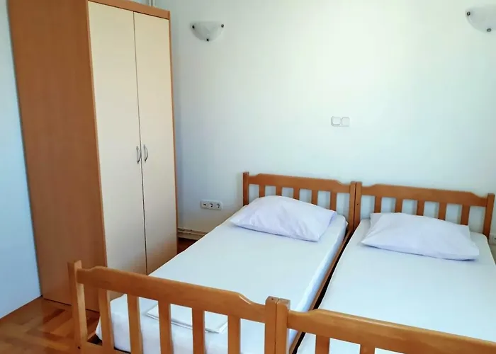 Andela Apartmán Sveti Filip i Jakov