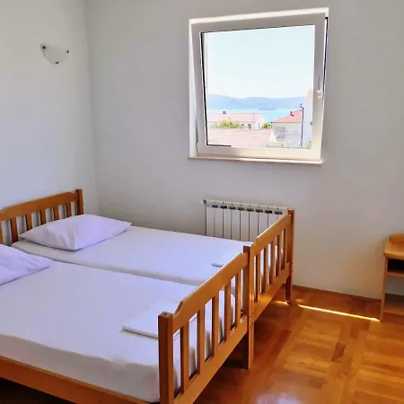 Andela Apartment *