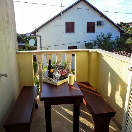 Apartment Andela *