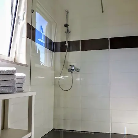 Andela Apartment *