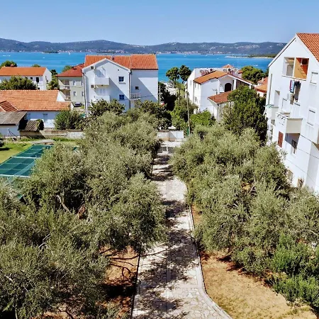 Andela Sveti Filip i Jakov