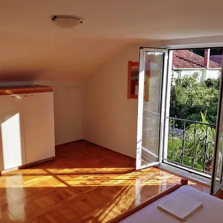 Andela Apartamento *